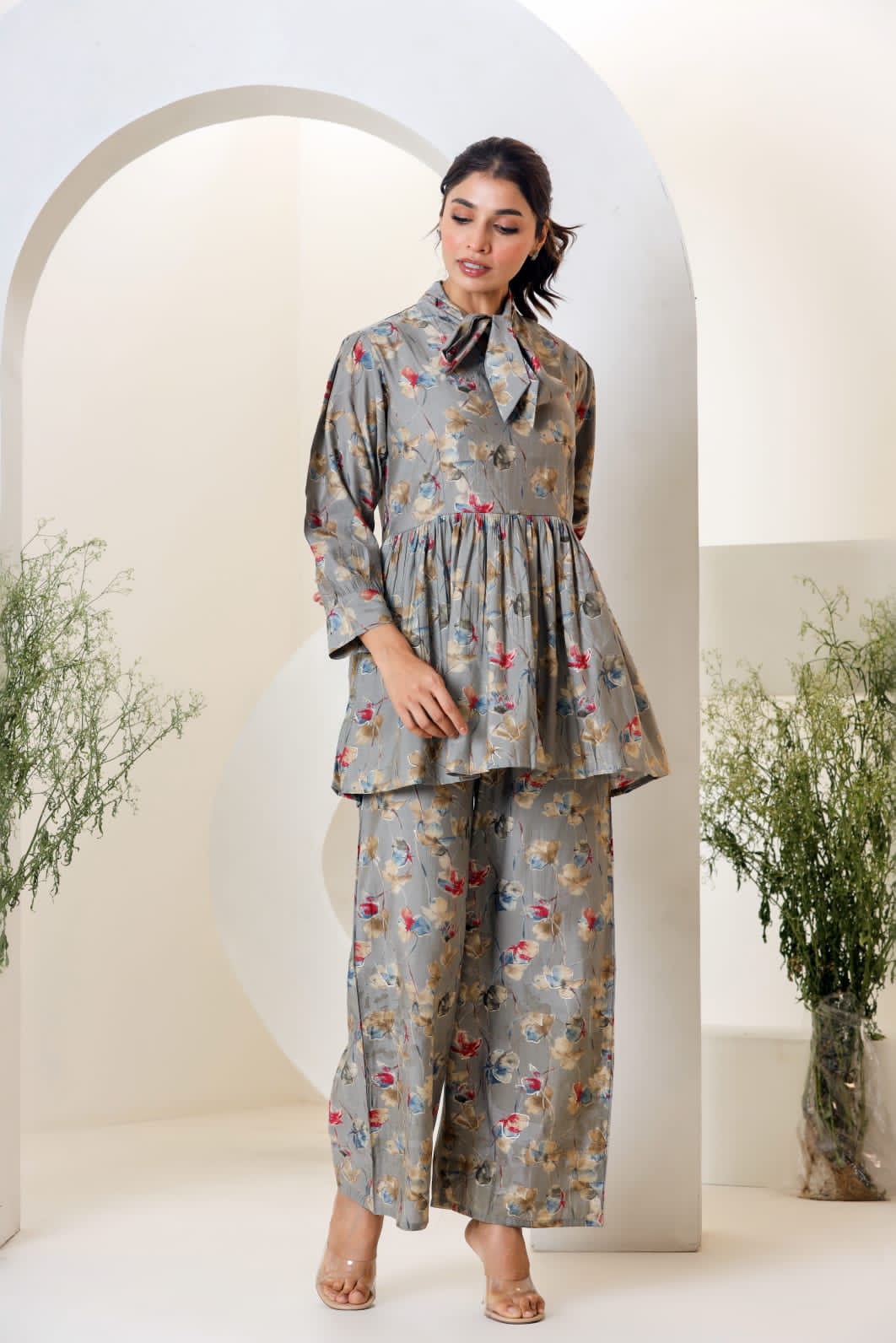 Grey Floral Print Muslin Peplum Top With Bell-Bottom - Image 6