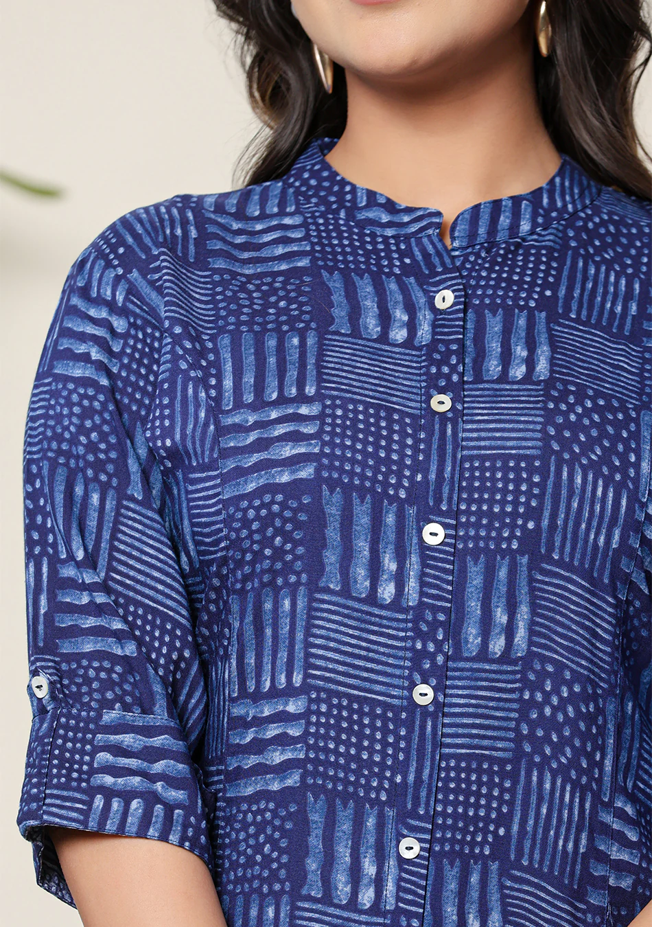 Indigo Geometric Print Top - Image 6