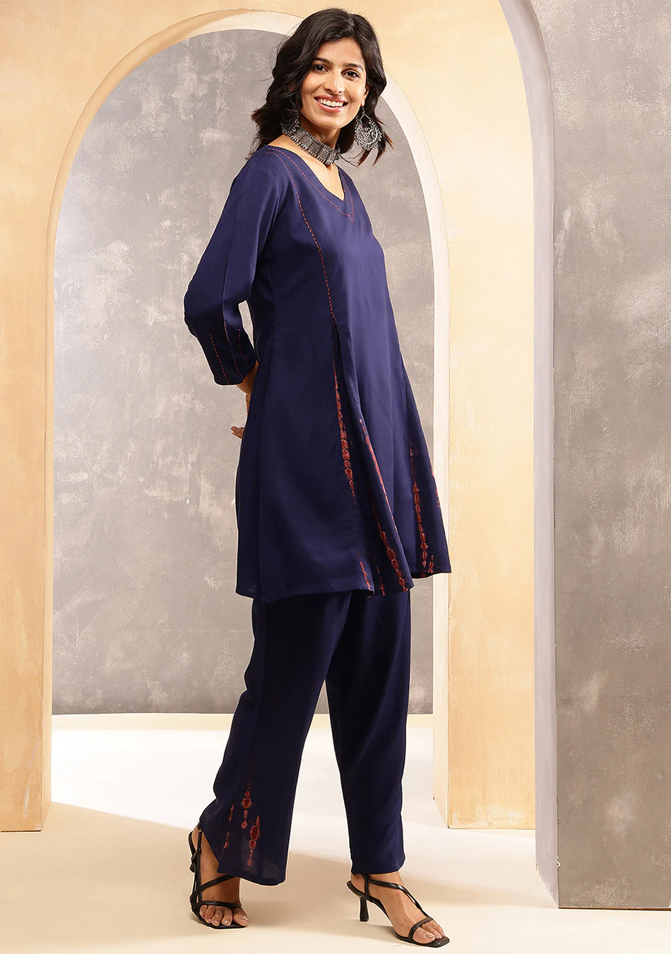 Aravalii Indigo Shibori Co-ord Set - Image 10