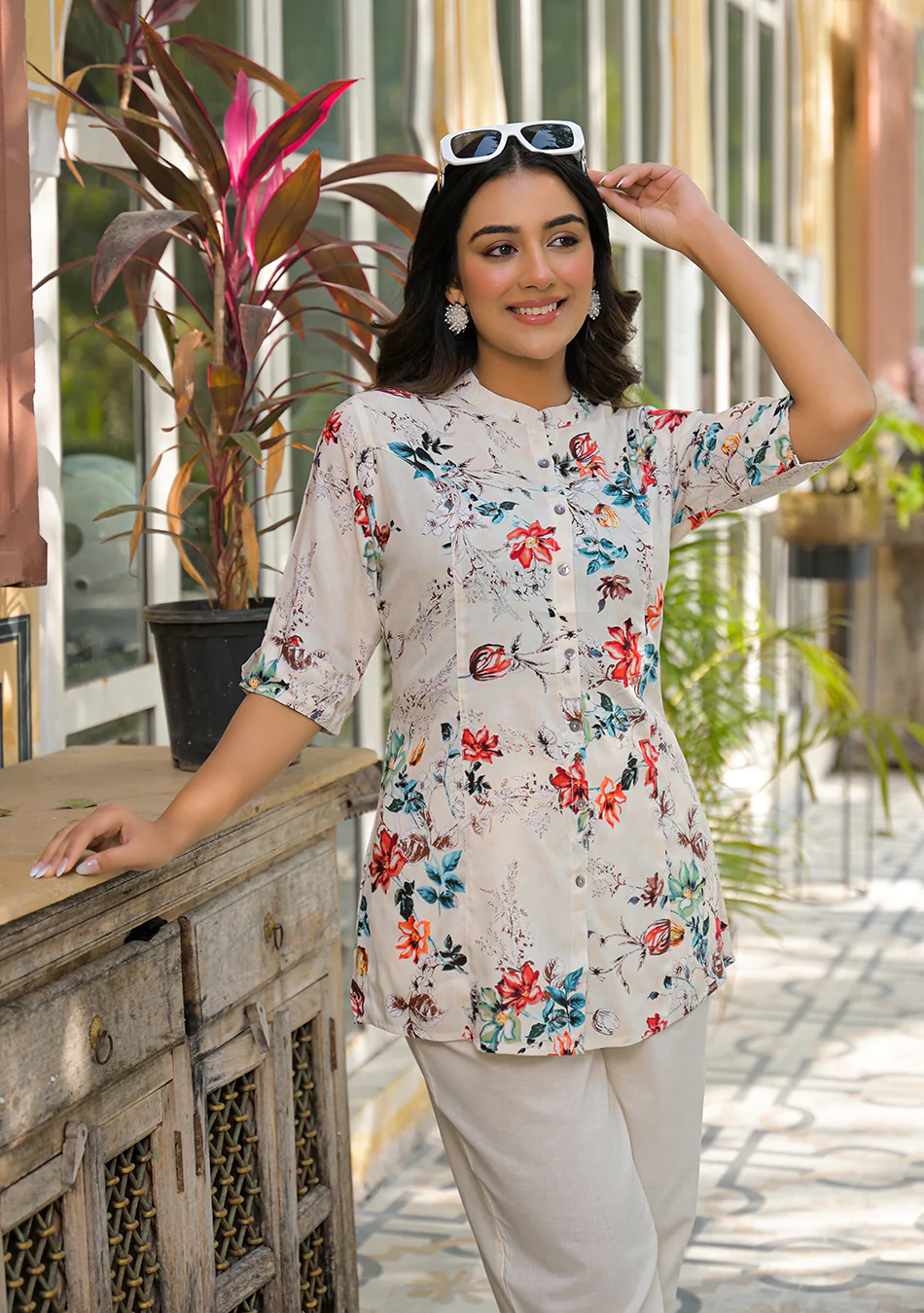 Ivory Garden Bloom Top - Image 4