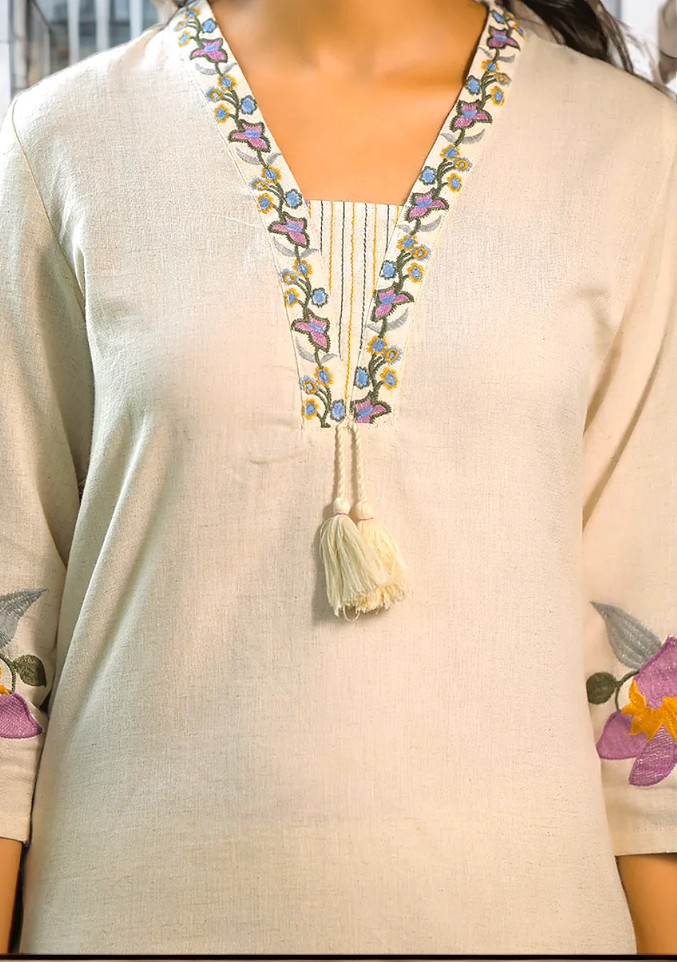 Aravalii Ivory Meadow Artisan Suit Set - Image 11
