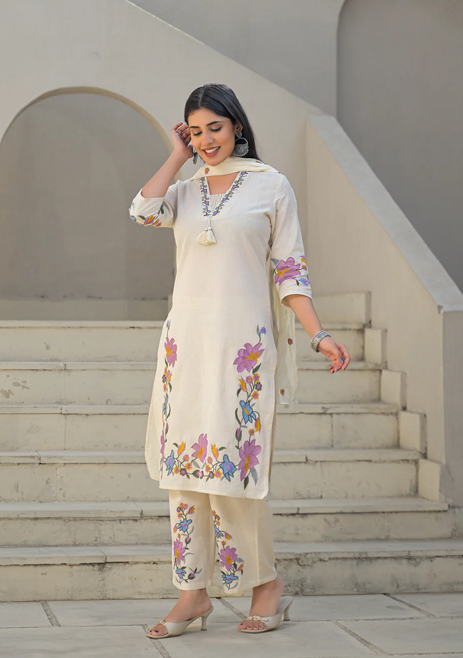 Aravalii Ivory Meadow Artisan Suit Set - Image 5