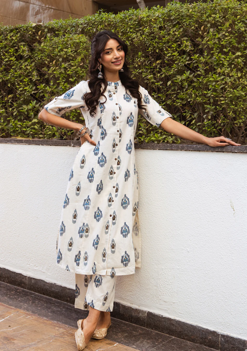 Aravalii Ivory Ikkat Heritage Co-ord Set - Image 6