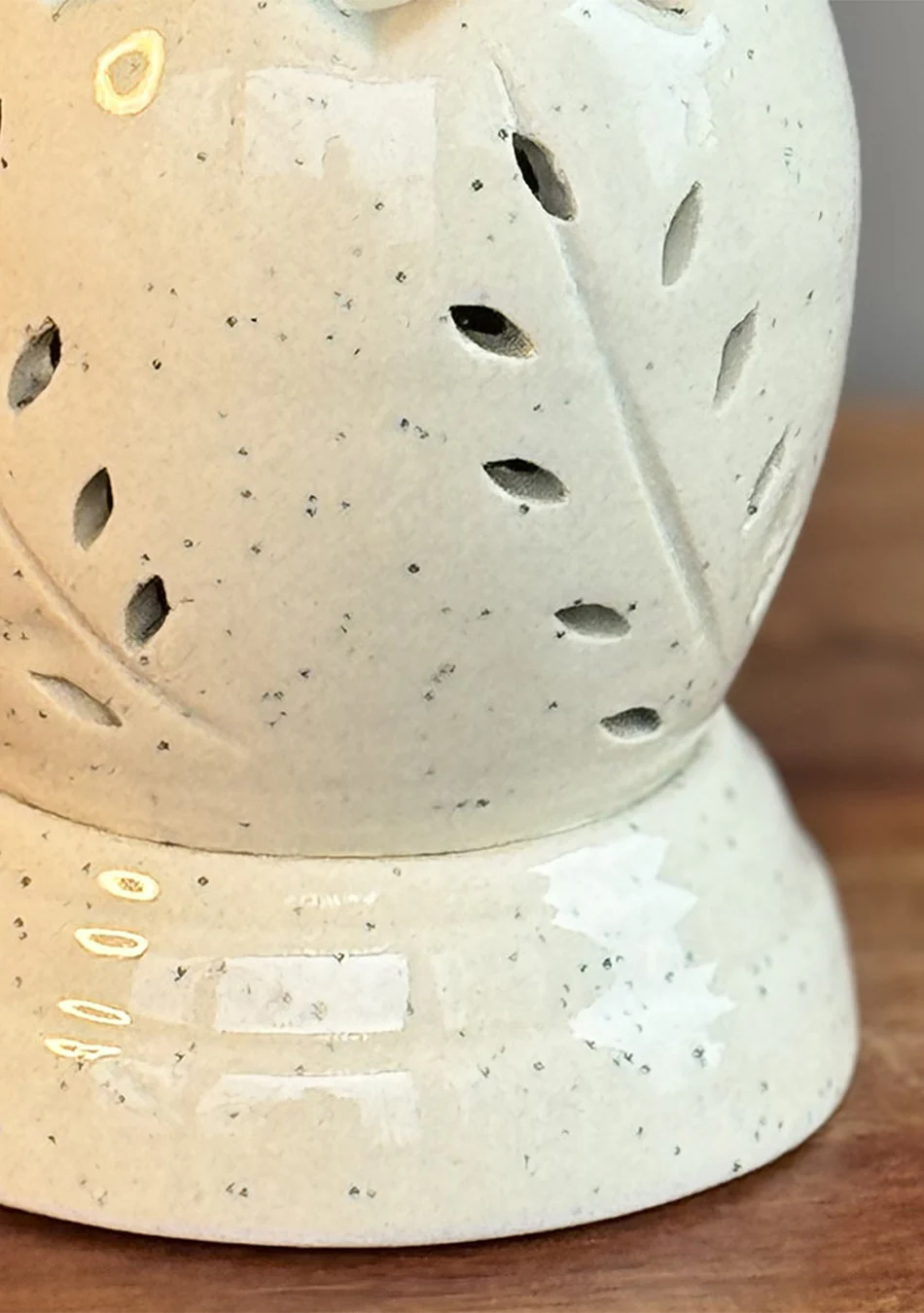 Ivory Leaf Ceramic Diffuser - Image 5