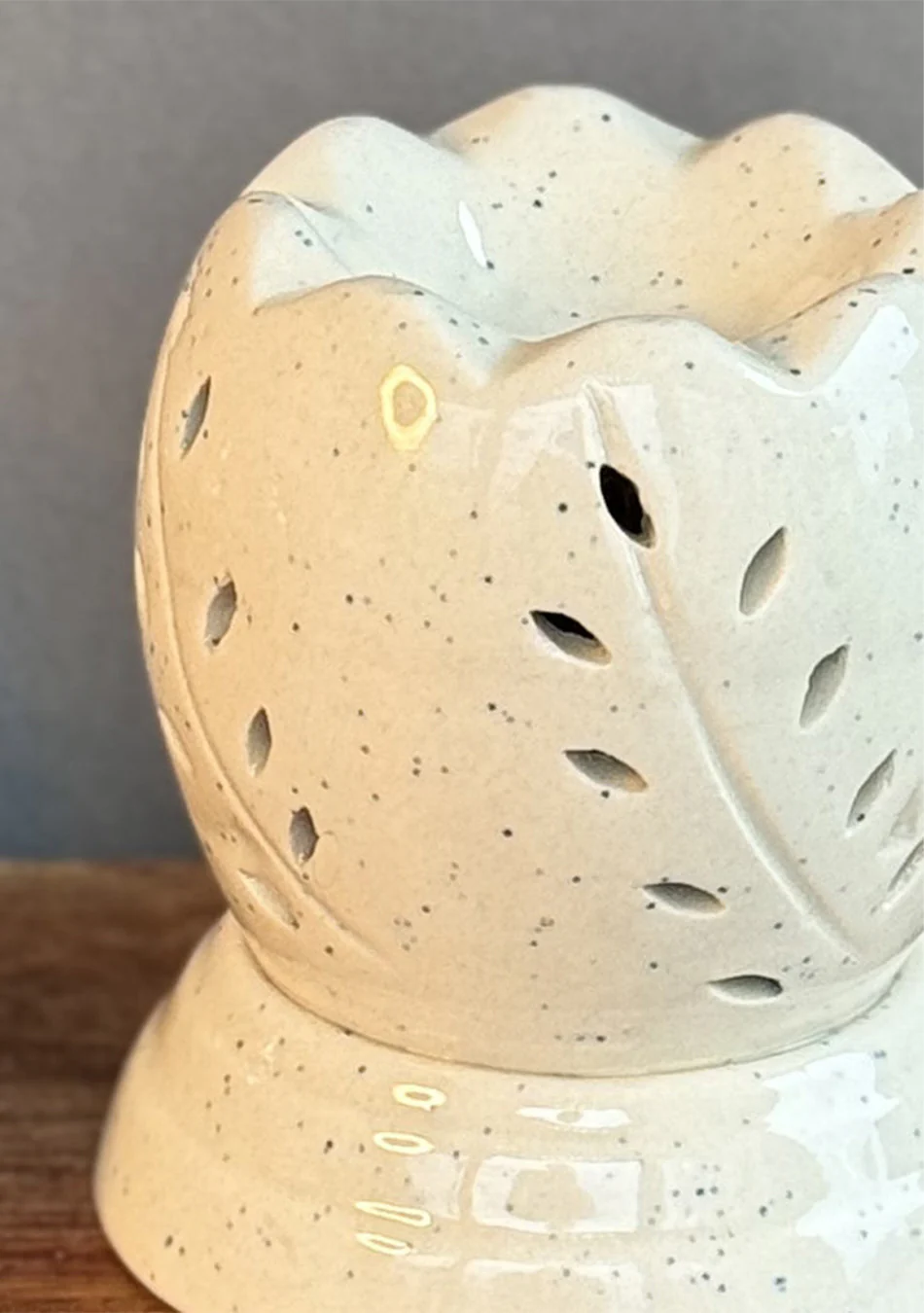 Ivory Leaf Ceramic Diffuser - Image 6