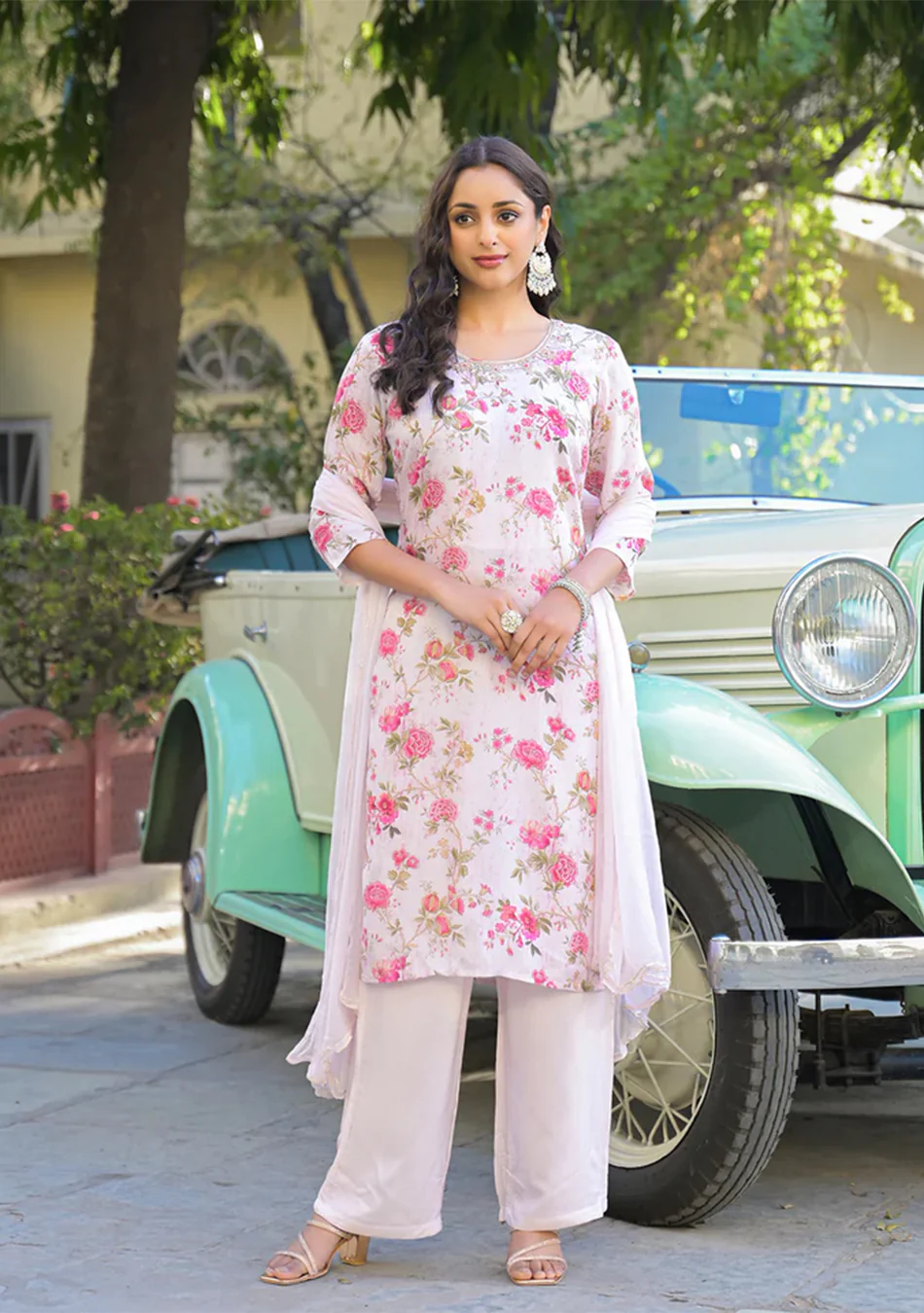 Light Pink Floral Printed Muslin Straight Kurta Pant with Dupatta - Image 2