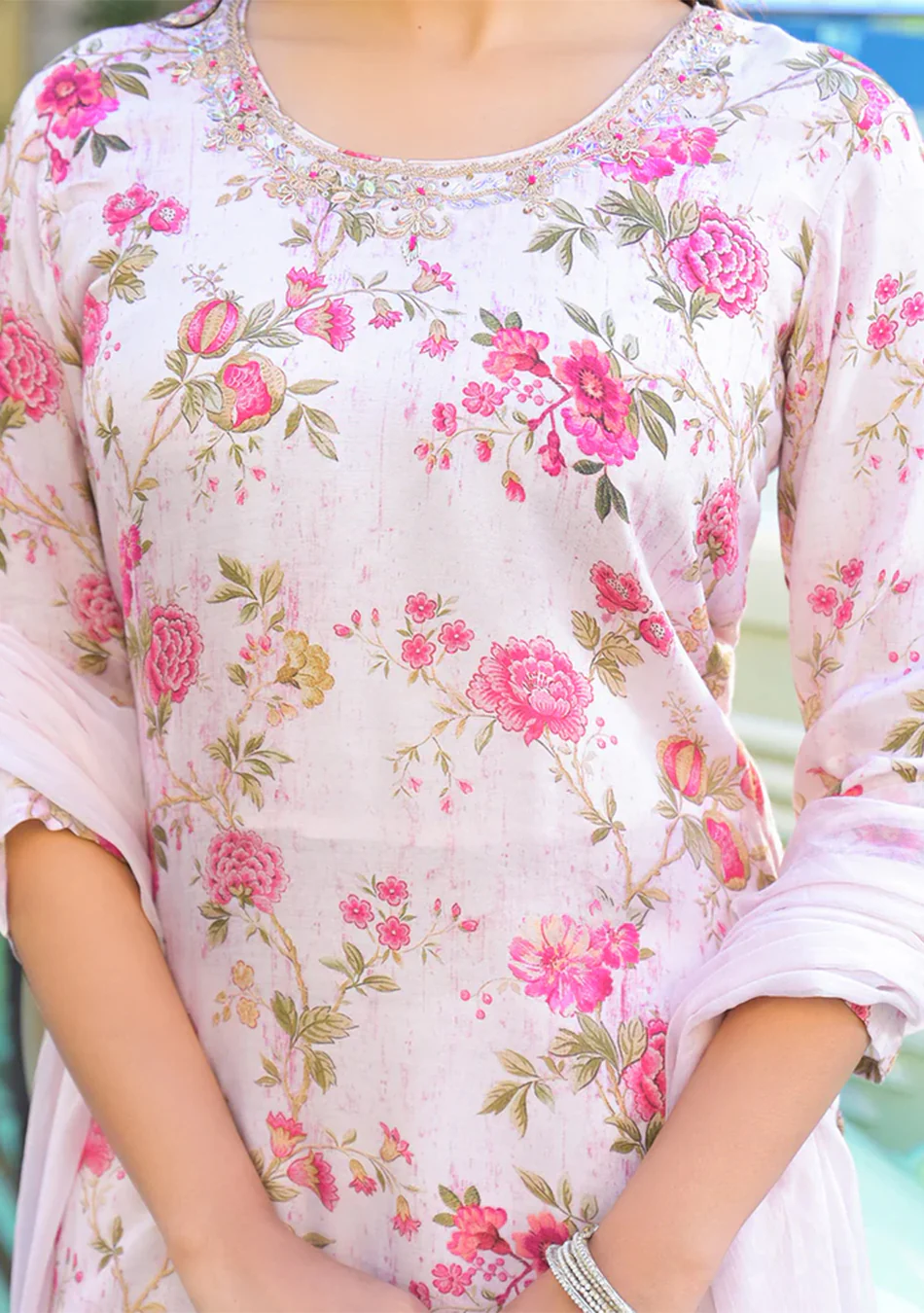 Light Pink Floral Printed Muslin Straight Kurta Pant with Dupatta - Image 6