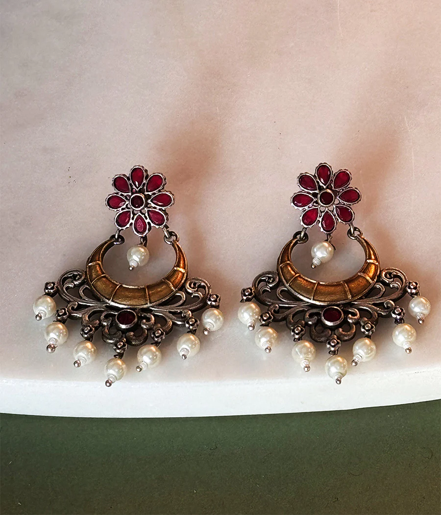Lunar Red Bloom Dangler - Image 5
