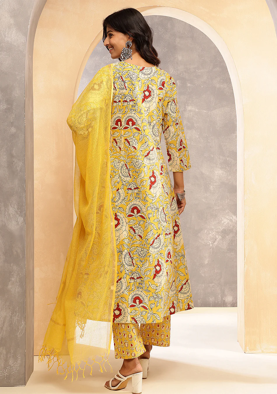 Marigold Meadow Suit Set - Image 12