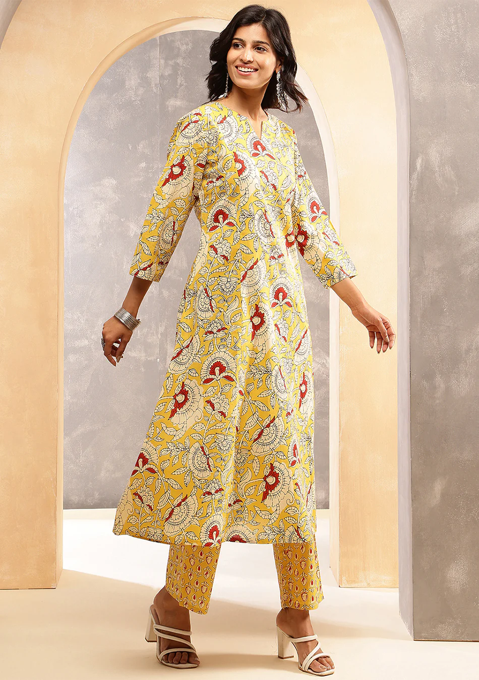 Marigold Meadow Suit Set - Image 13