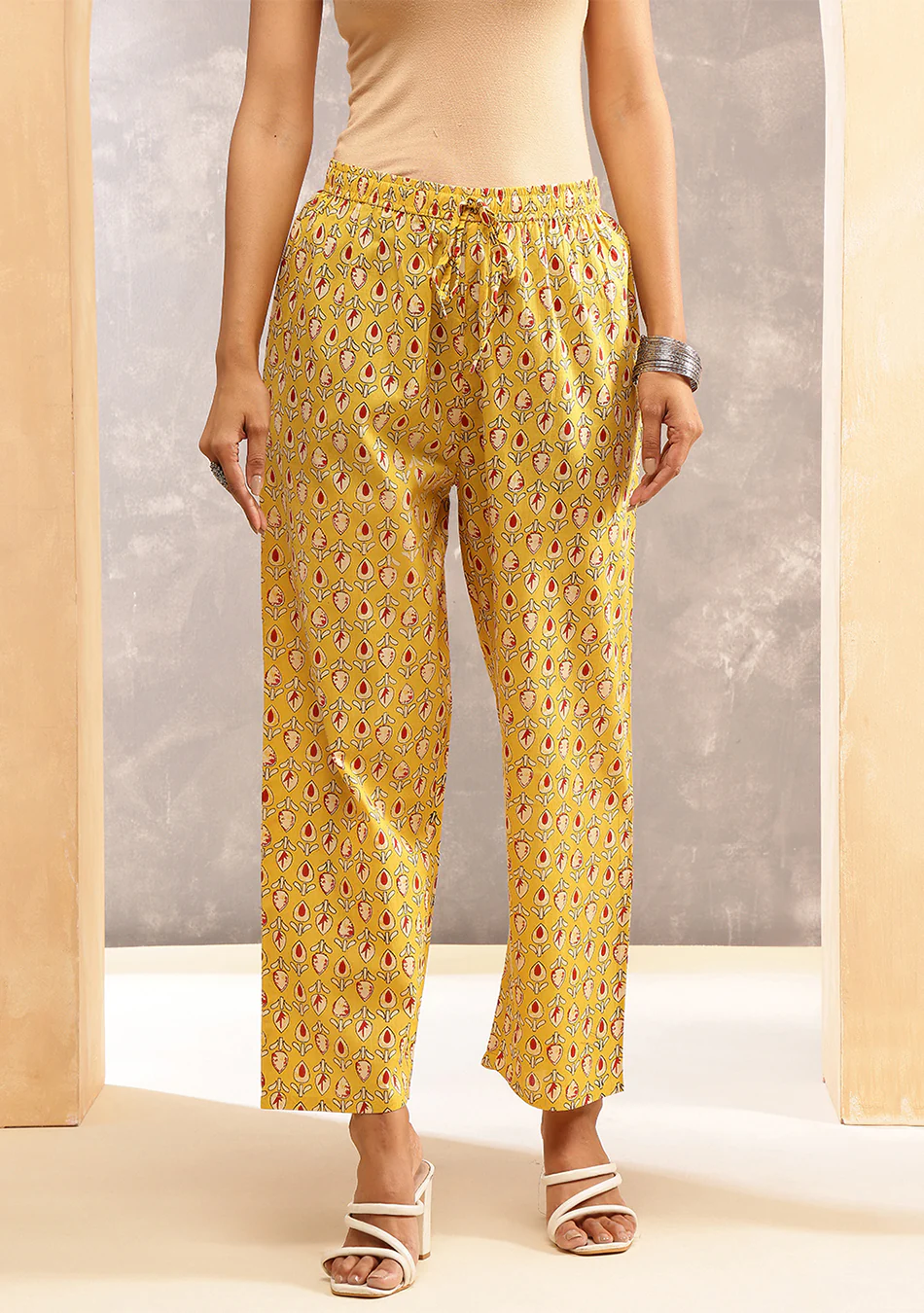 Marigold Meadow Suit Set - Image 17
