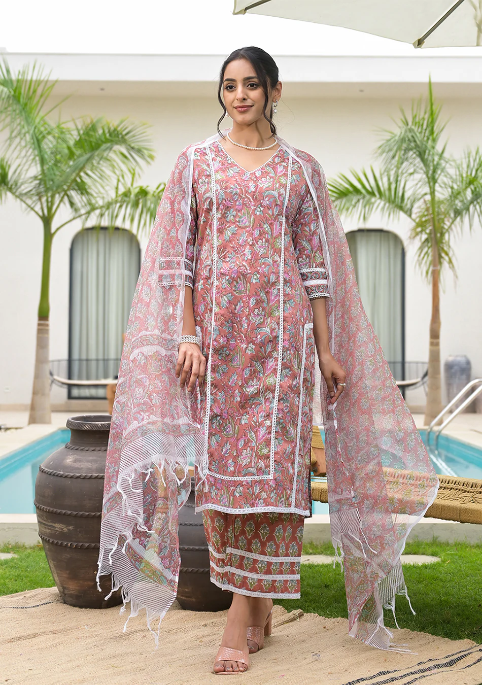 Maroon Floral Print Cotton Handblock Kurta Set for Women - Image 2