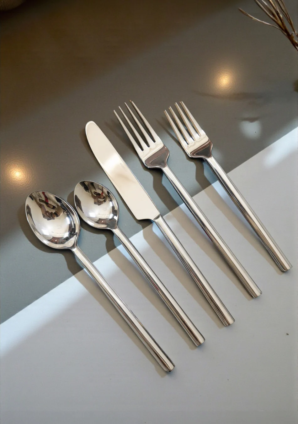 Metal Silver Shiny Stainless Steel Cutlery | Set of 5 - Image 5