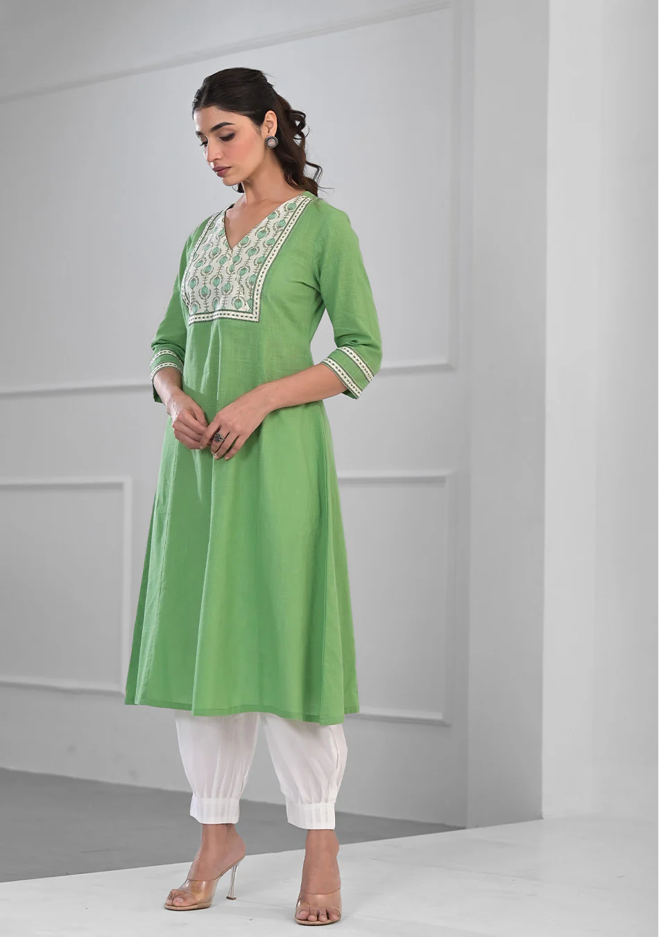 Aafreen Mint Grace Kurta - Image 3