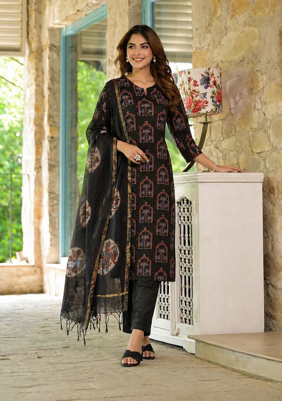 Aravalii Noir Mehraz Suit Set - Image 10
