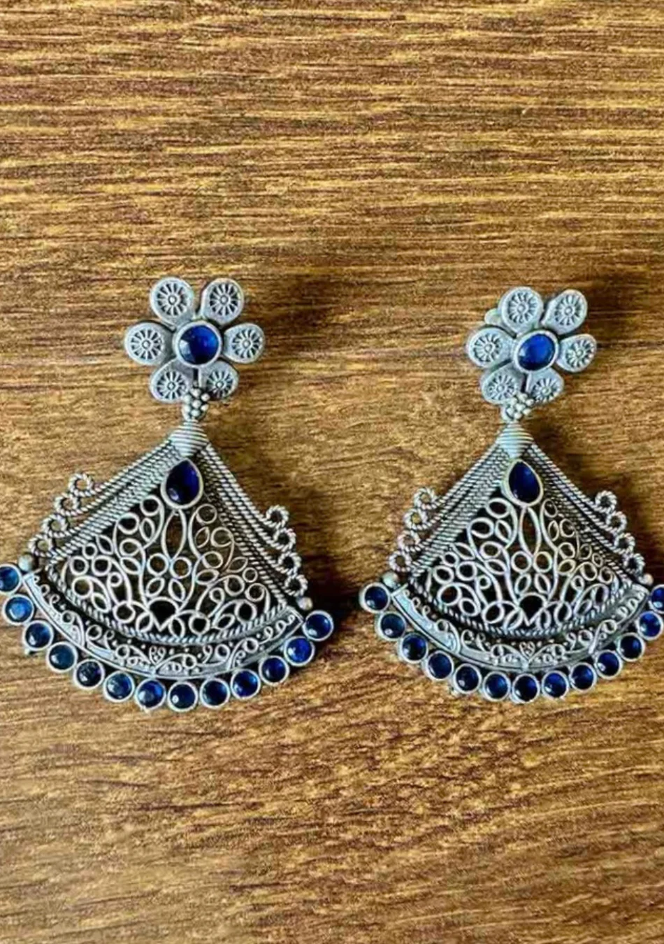 Navy Bloom Dangler - Image 4