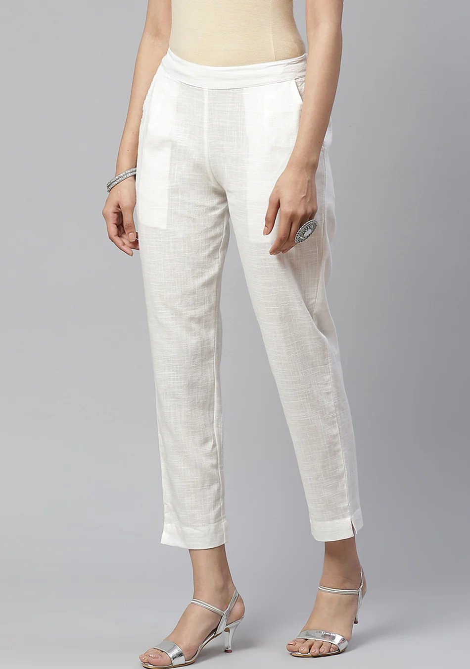 Off-White Comfort Regular Fit Solid Cotton Pant - Image 3