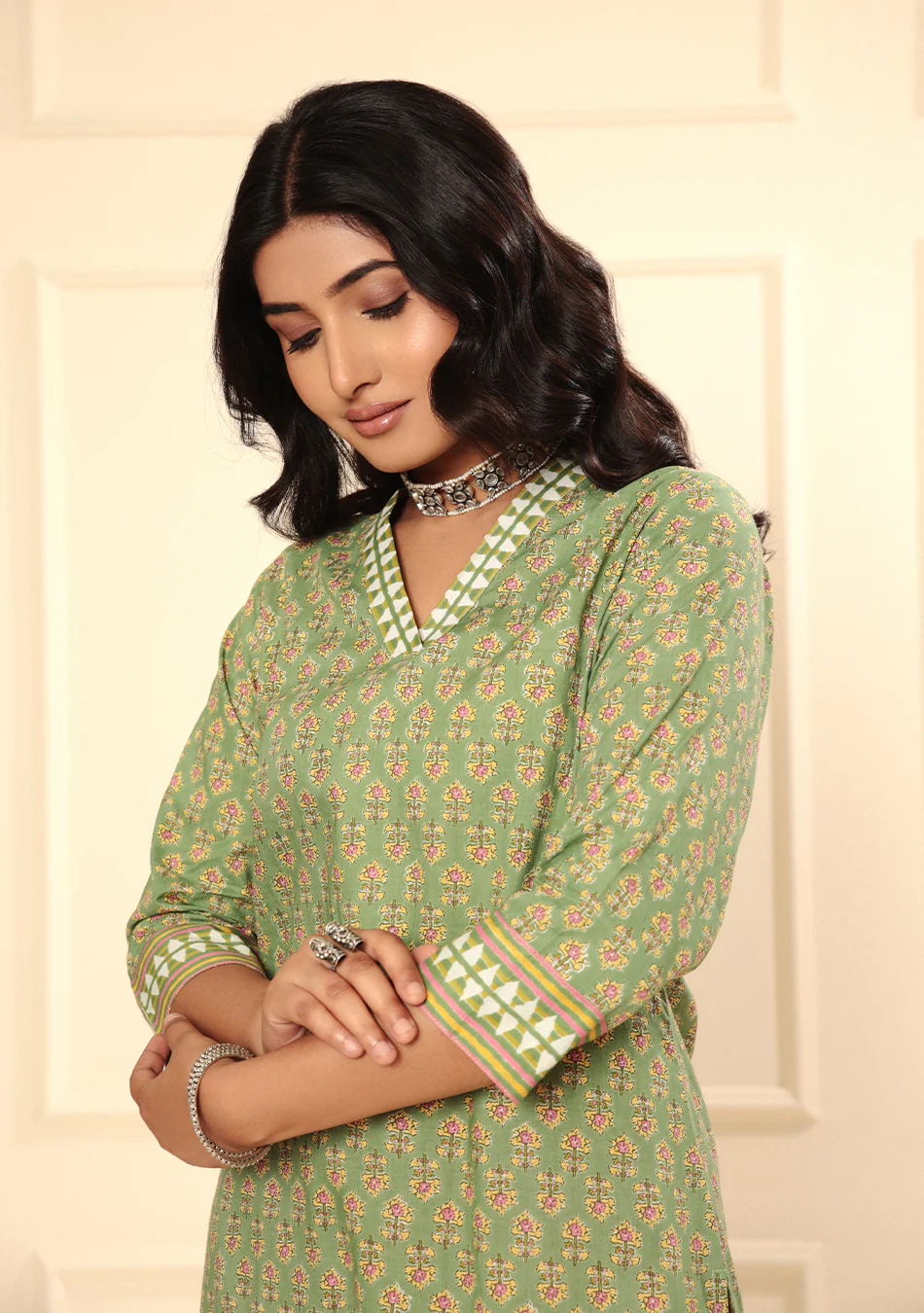 Olive Blossom Kurta - Image 2