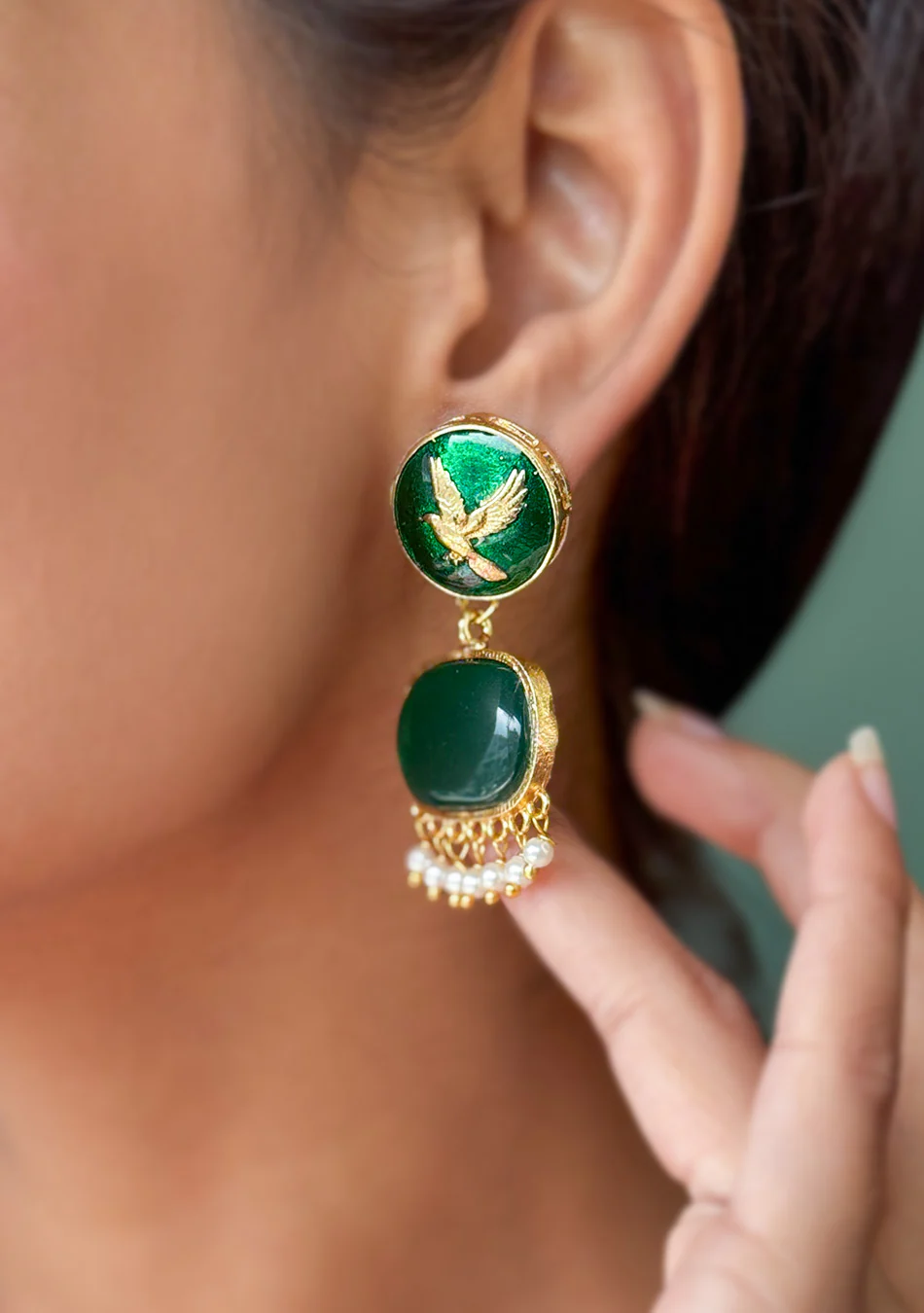 Pakhi Pearl Earrings - Image 4