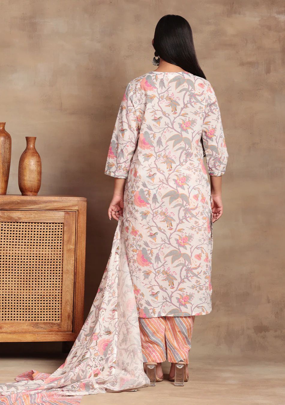 Aravalii Pastel Vine Heritage Suit Set - Image 5