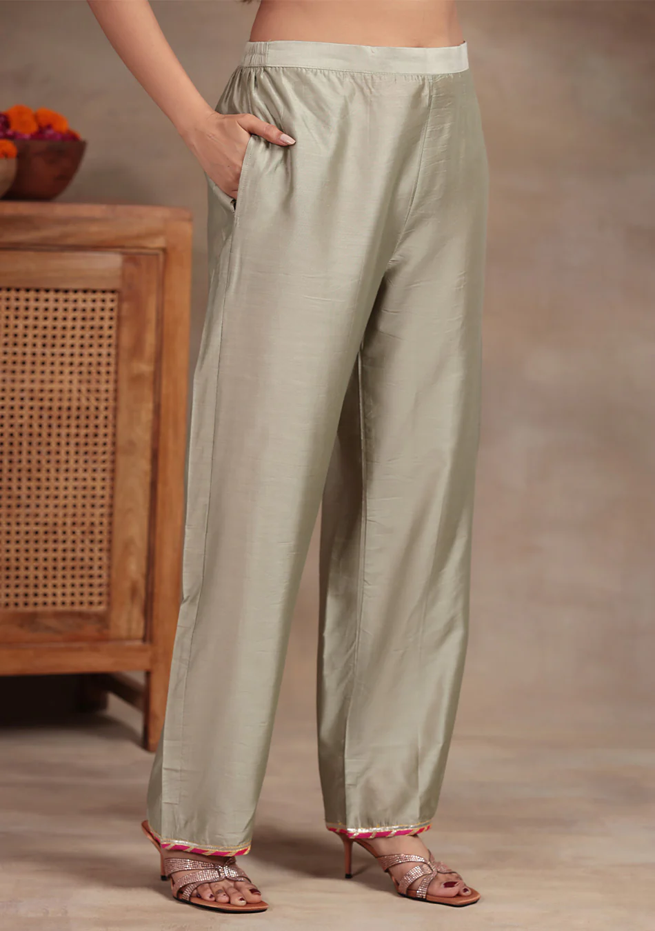 Pearl Glow Embroidered Suit Set - Image 8