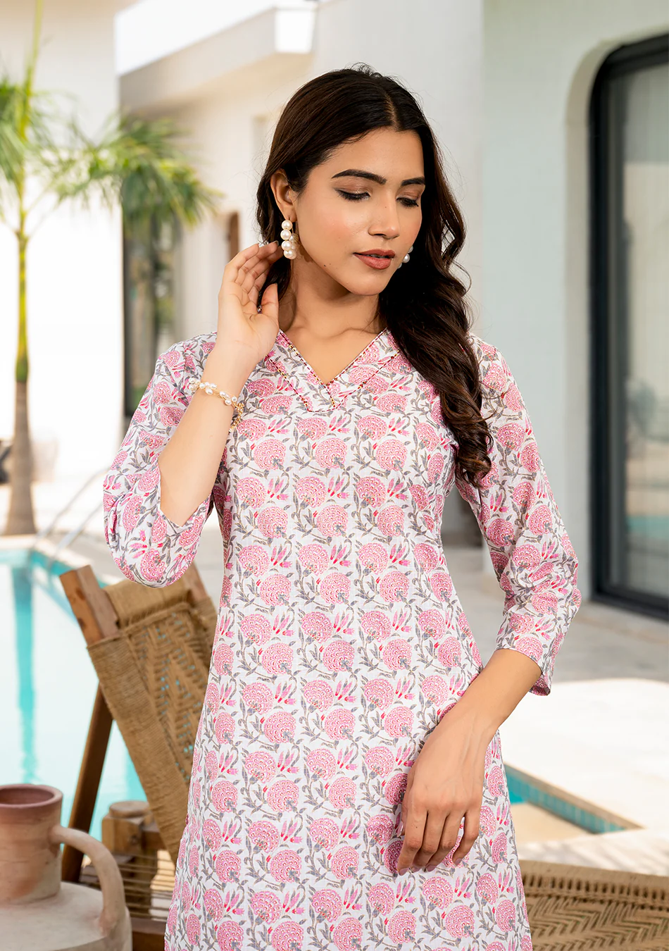 Pink Blossom Print Kurta - Image 3