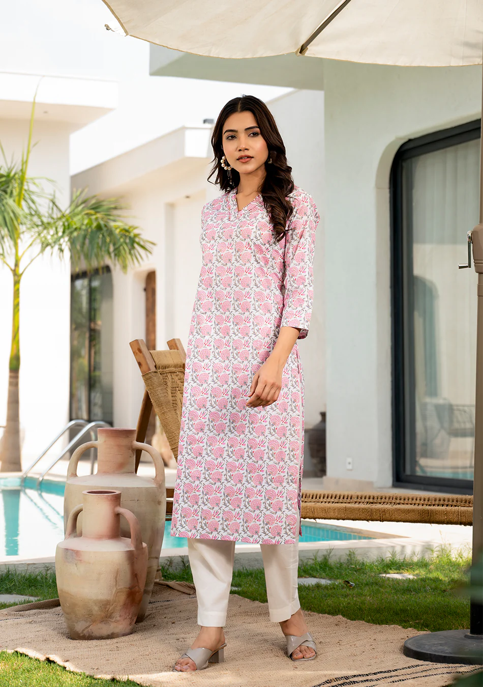 Pink Blossom Print Kurta - Image 4