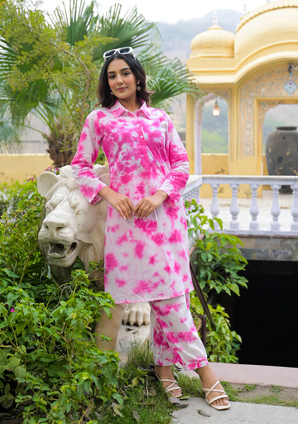Aravalii Pink Tie-Dye Luxe Set - Image 3
