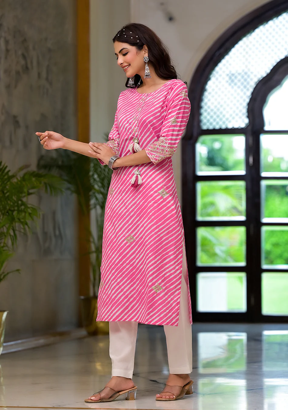 Pink Leheriya Print Embroidered Pure Cotton Straight Kurta - Image 7