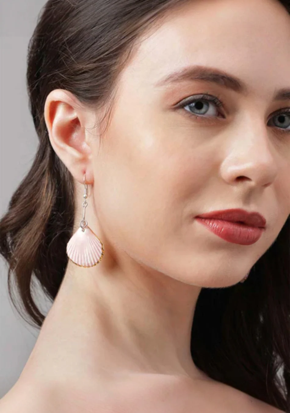 Pink Shell Elegance Earrings - Image 6