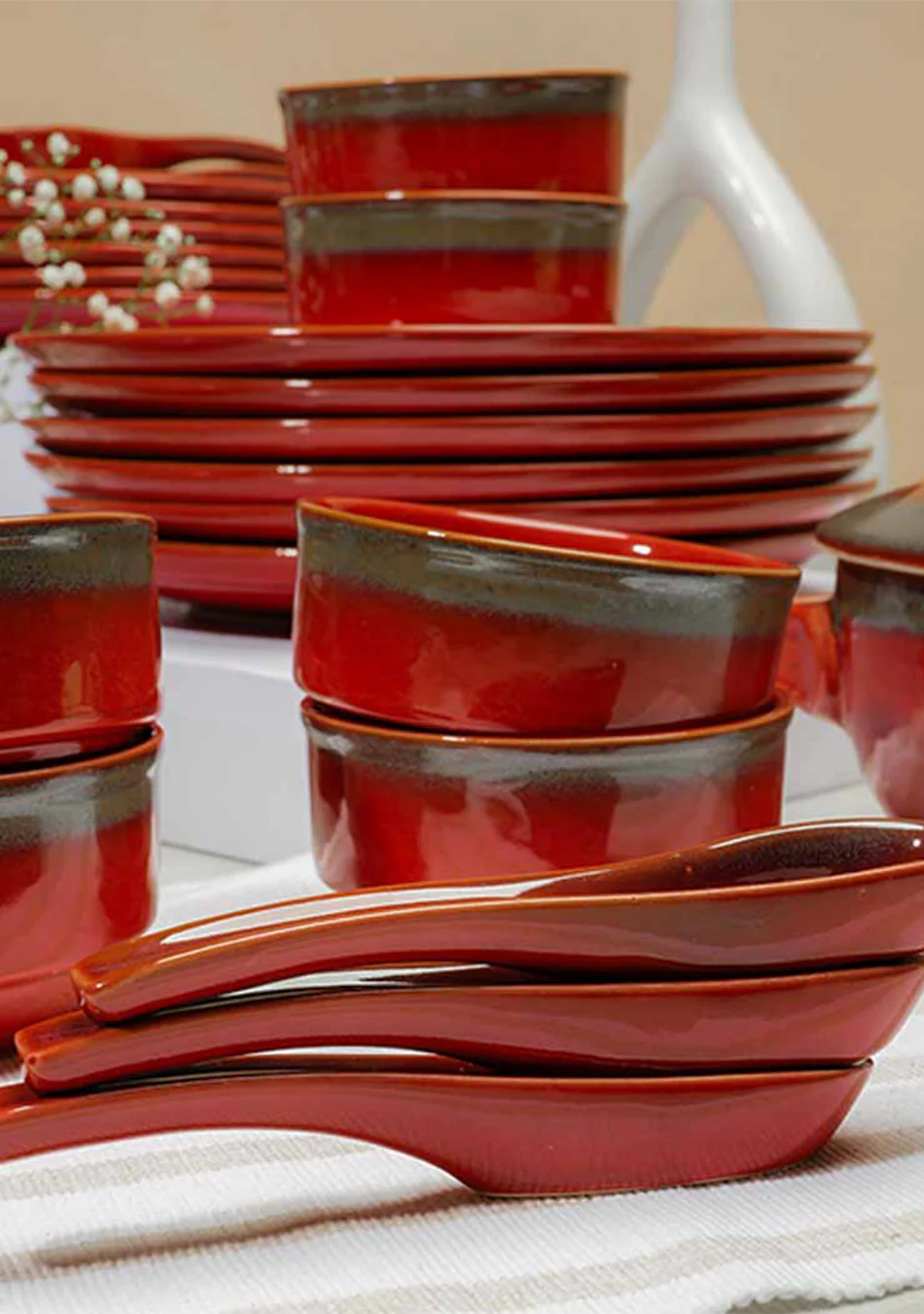 Rayleigh Sunset Dinnerset - Set of 37 - Image 3