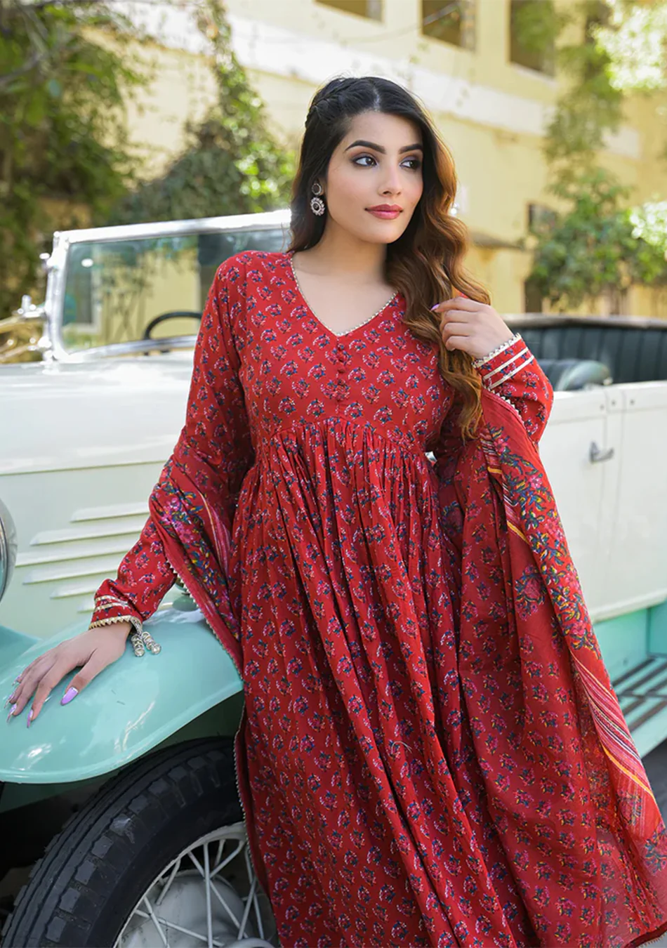 Red Floral Cotton Printed Anarkali Kurta Pant With Dupatta - Image 3