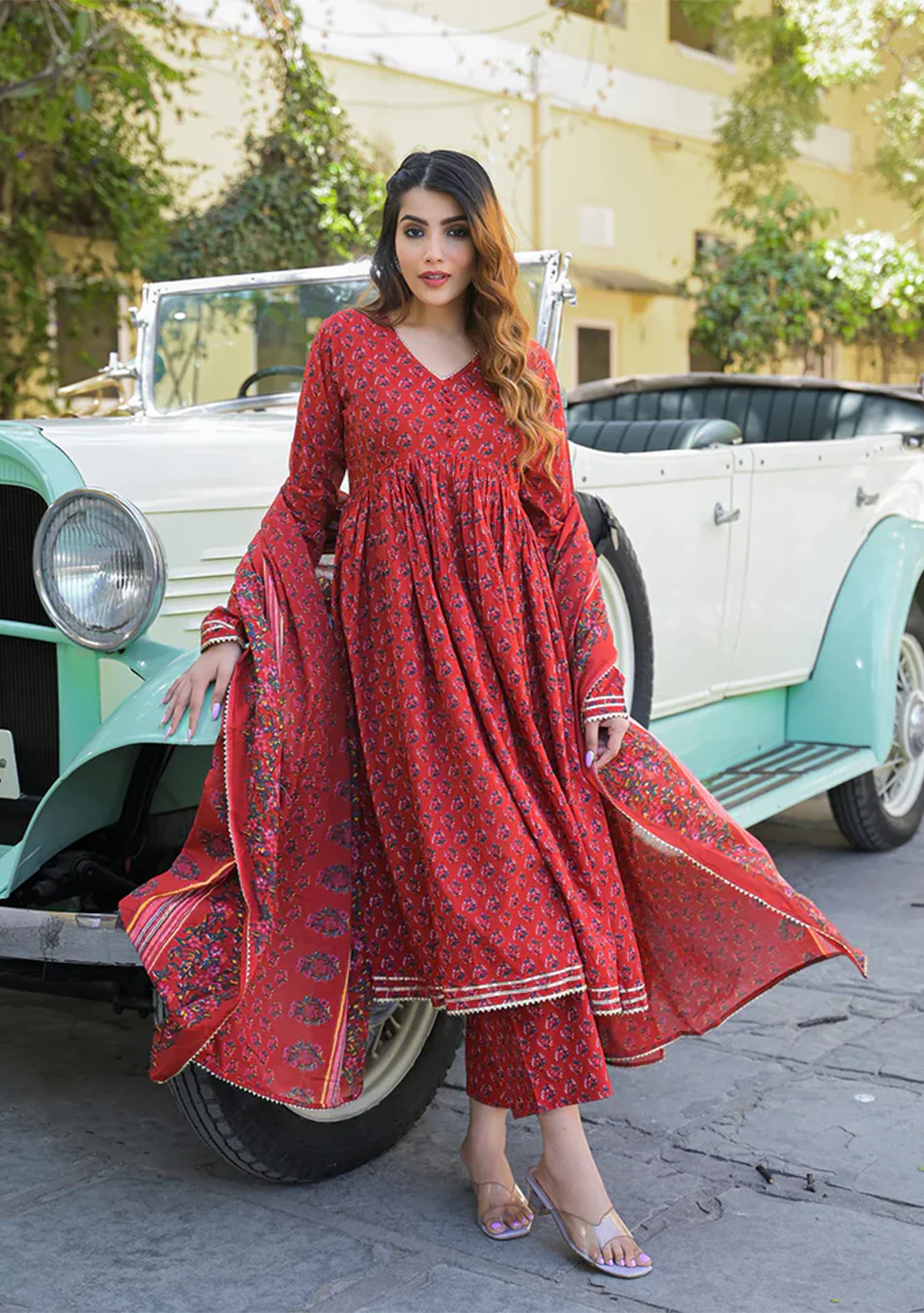 Red Floral Cotton Printed Anarkali Kurta Pant With Dupatta - Image 4