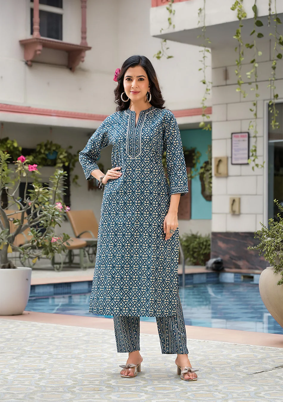 Royal Blue Printed Suit With Dupatta - Image 3