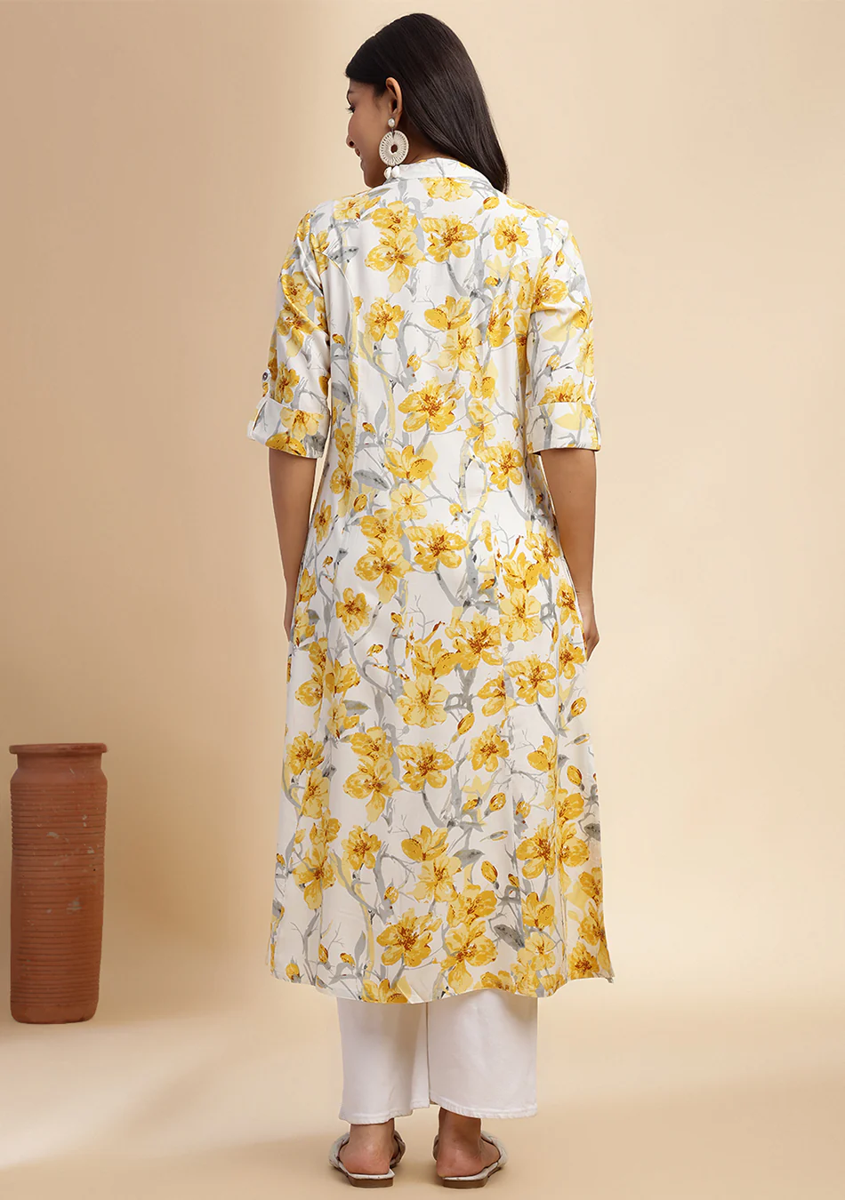 Aravalii Saffron Whisper Kurta - Image 11