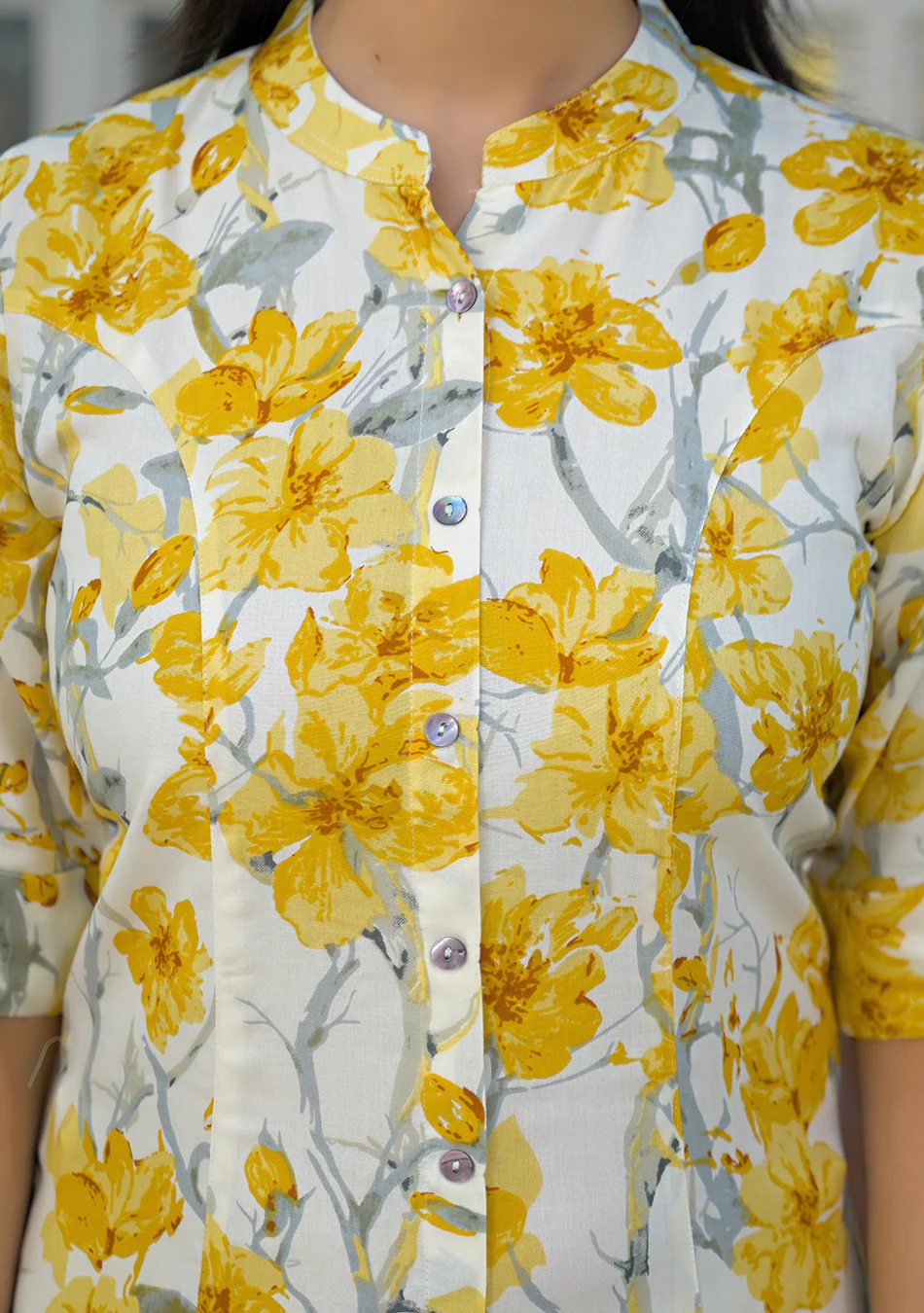 Aravalii Saffron Whisper Kurta - Image 3