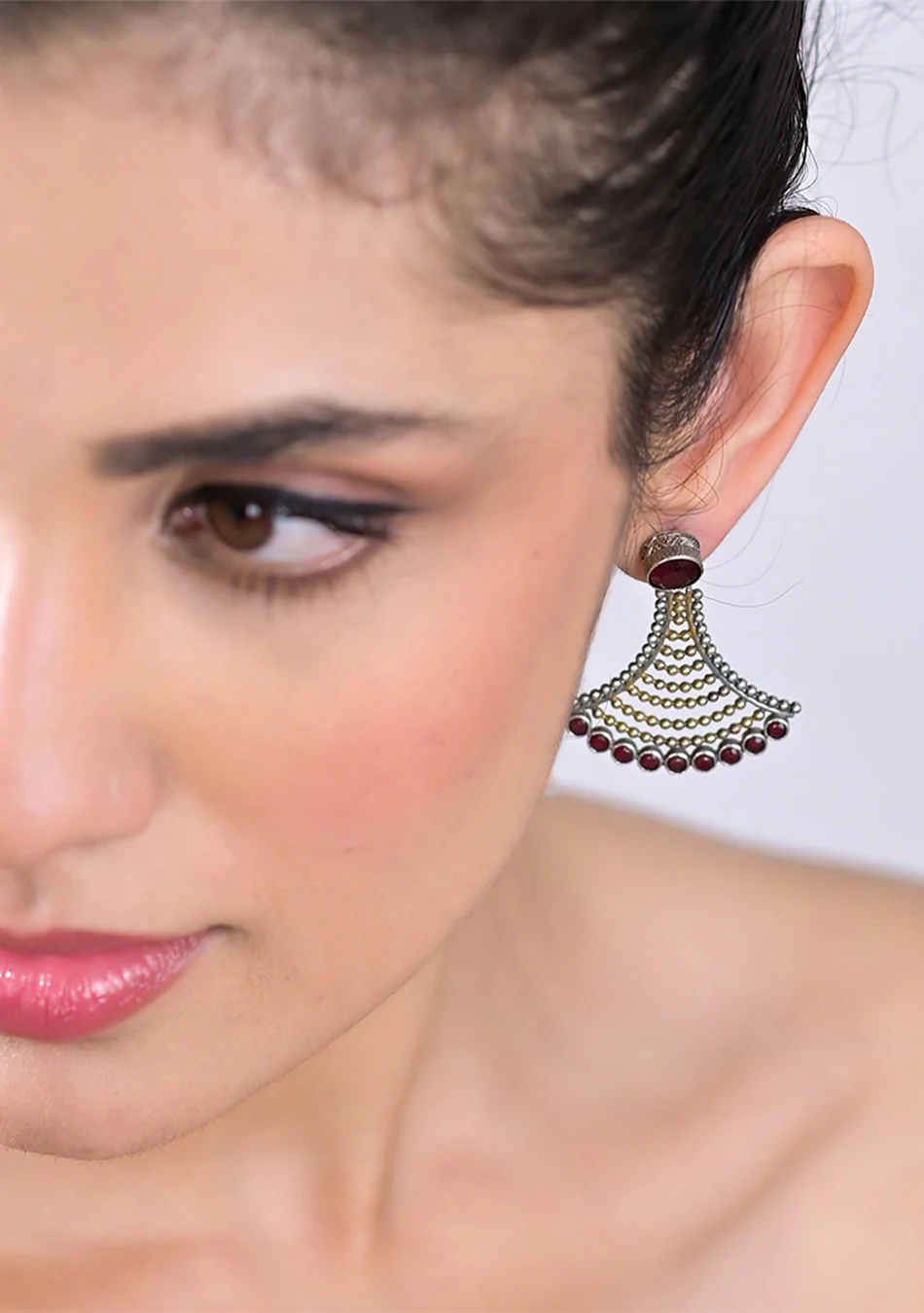 Scarlet Dual Tone Dangler - Image 4