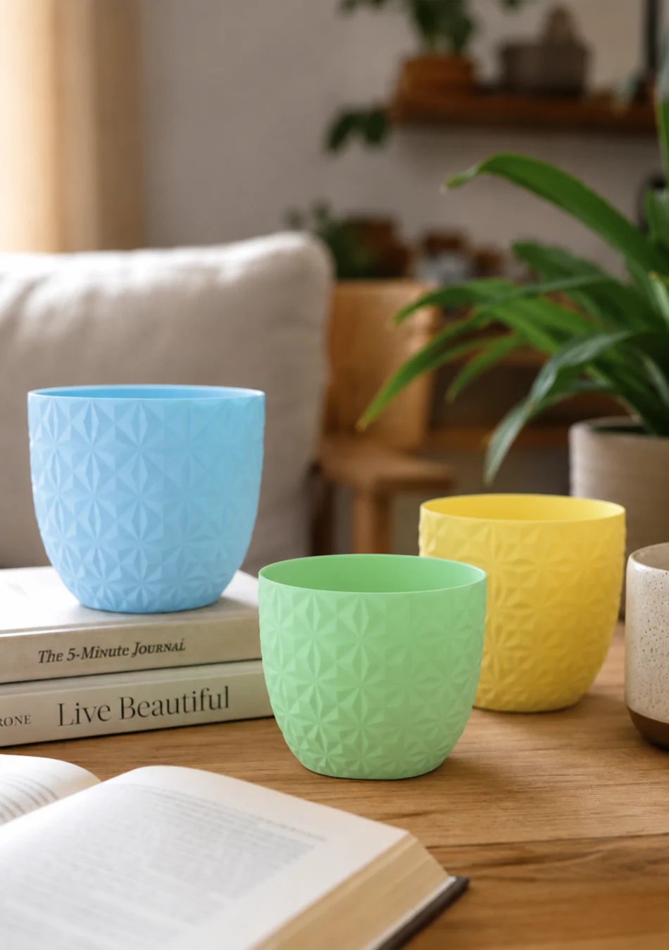 Set of 3 Diamond Planter - Image 2