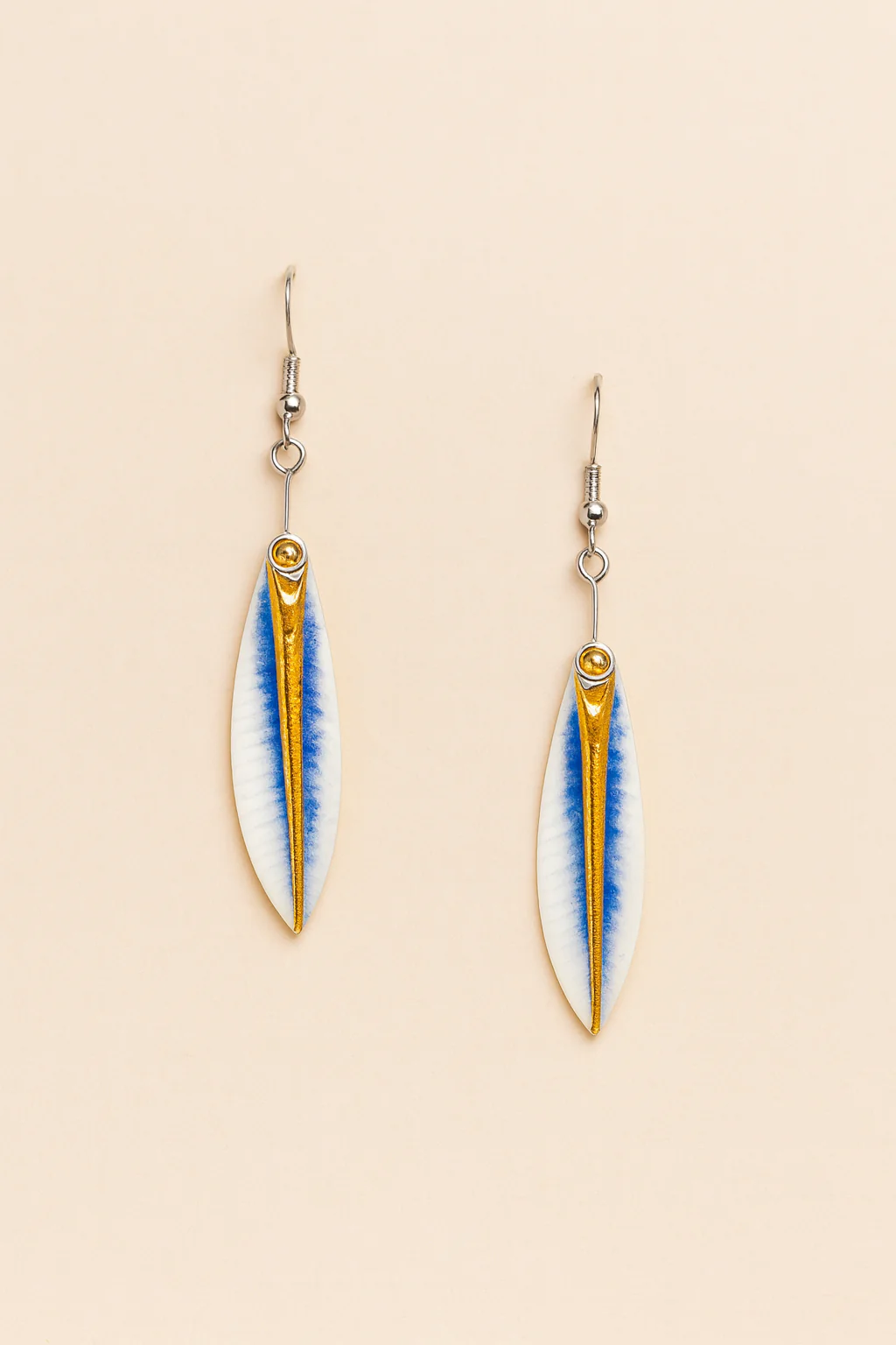 Shell Shape Earrings - Image 3