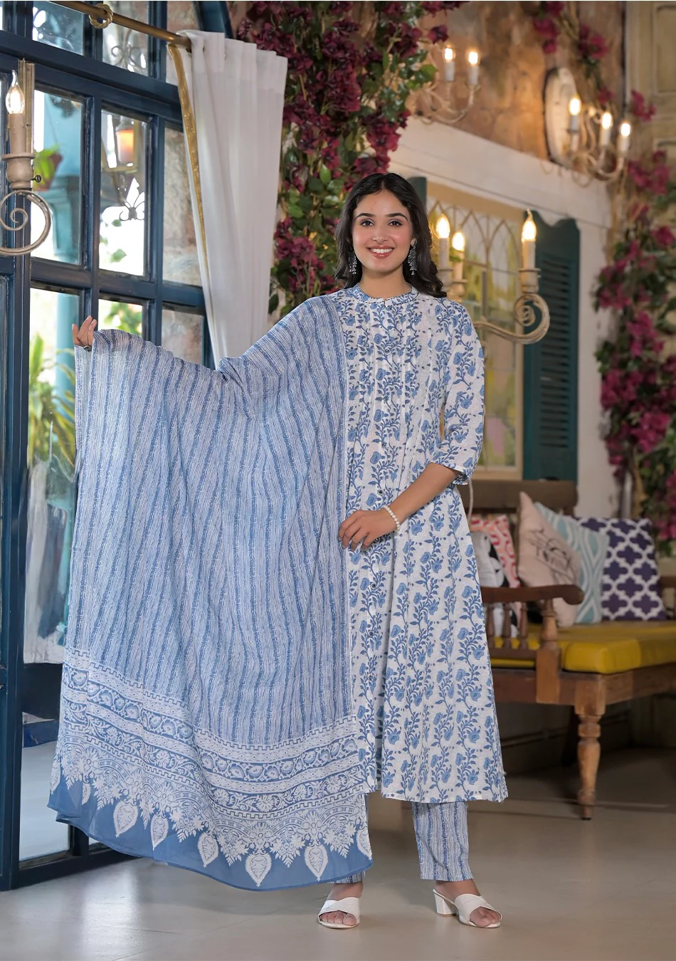 Aravalii Sky Veil Heritage Kurta Set - Image 5