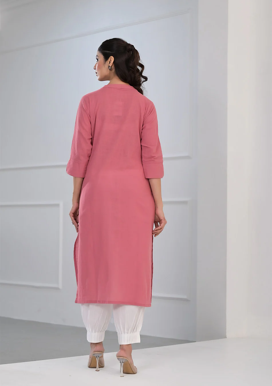 Pink Solid Cotton Kurta - Image 2