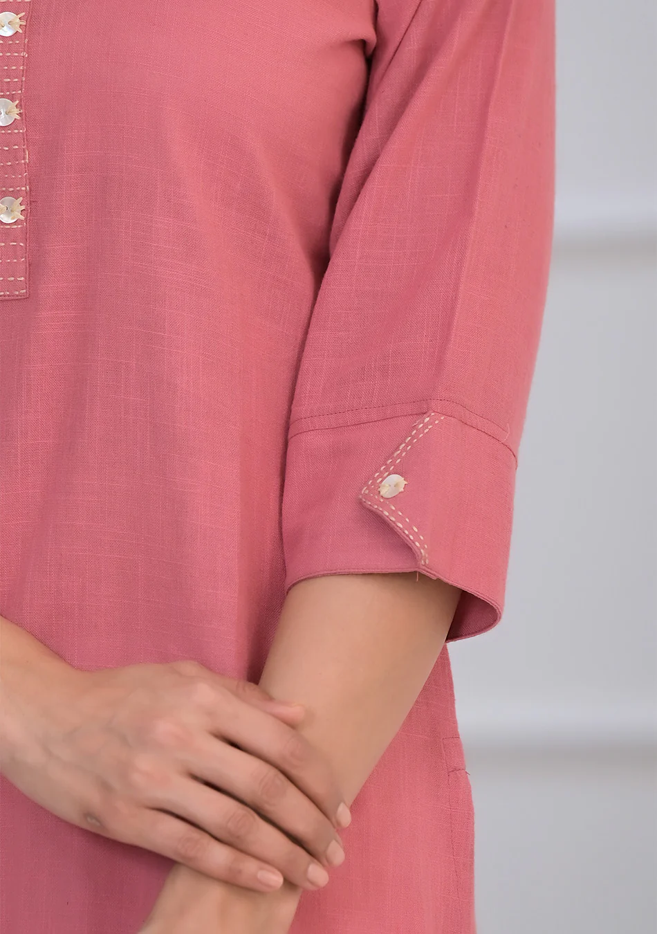 Pink Solid Cotton Kurta - Image 3