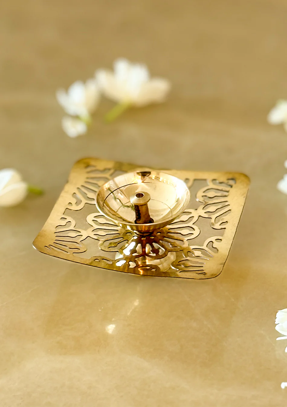 Square Shaped Brass Diya - Image 5