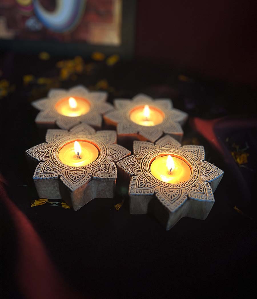 Star Carved Wood Tealight - Set of 4 - Image 2