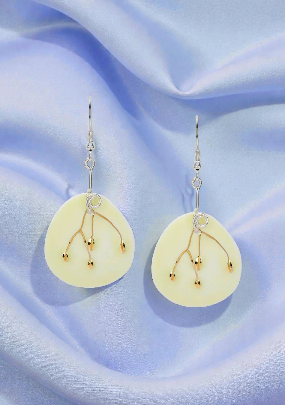 Sunlit Seashell Earrings - Image 2