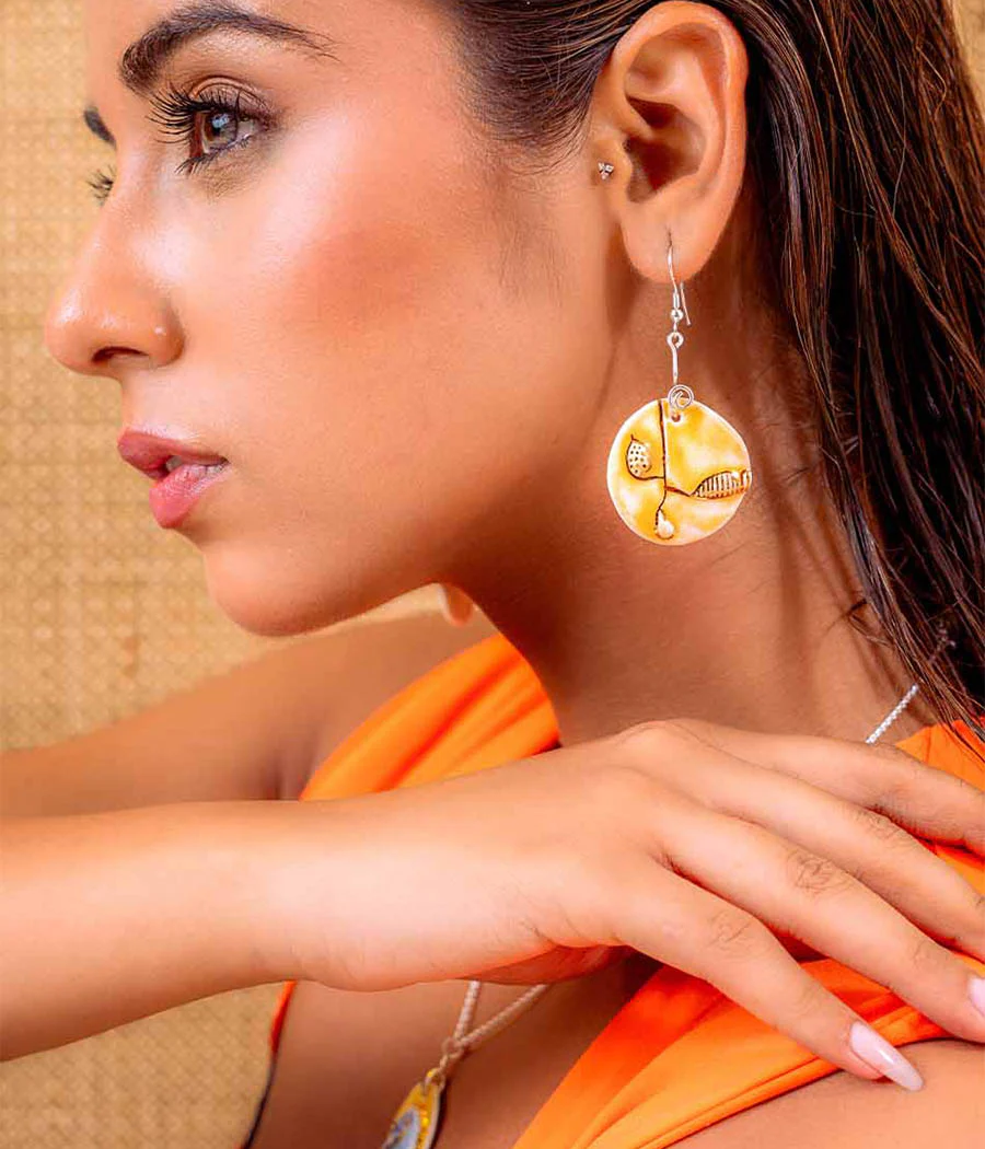 Sunlit Wave Earring and Pendant Set - Image 3