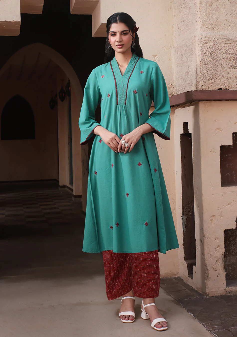 Aravalii Teal Noor Ikkat Suit Set - Image 2