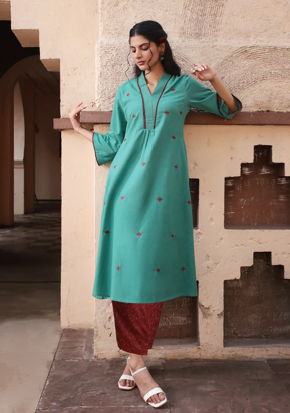 Aravalii Teal Noor Ikkat Suit Set - Image 3