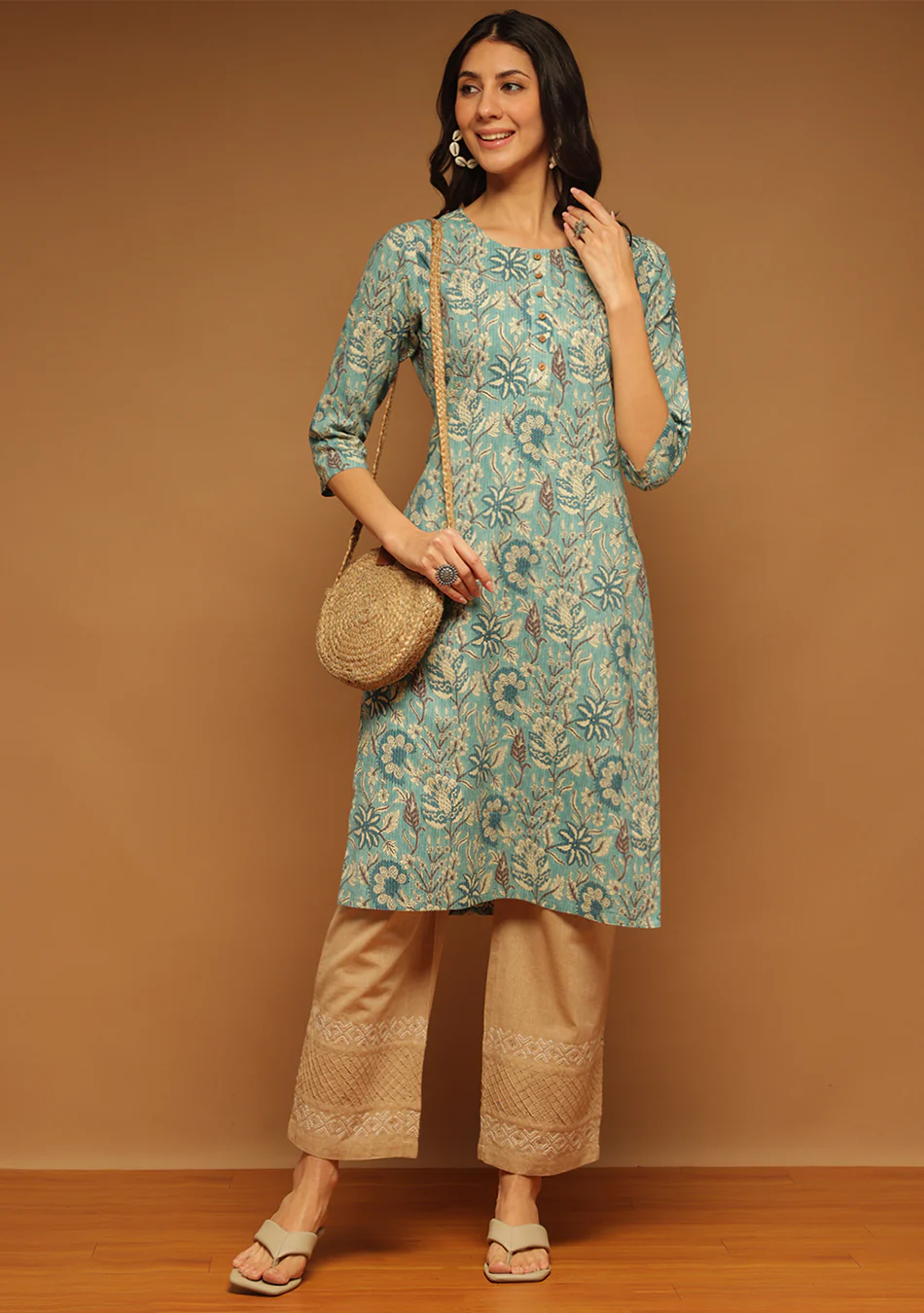 Teal Meadow Kurta - Image 4