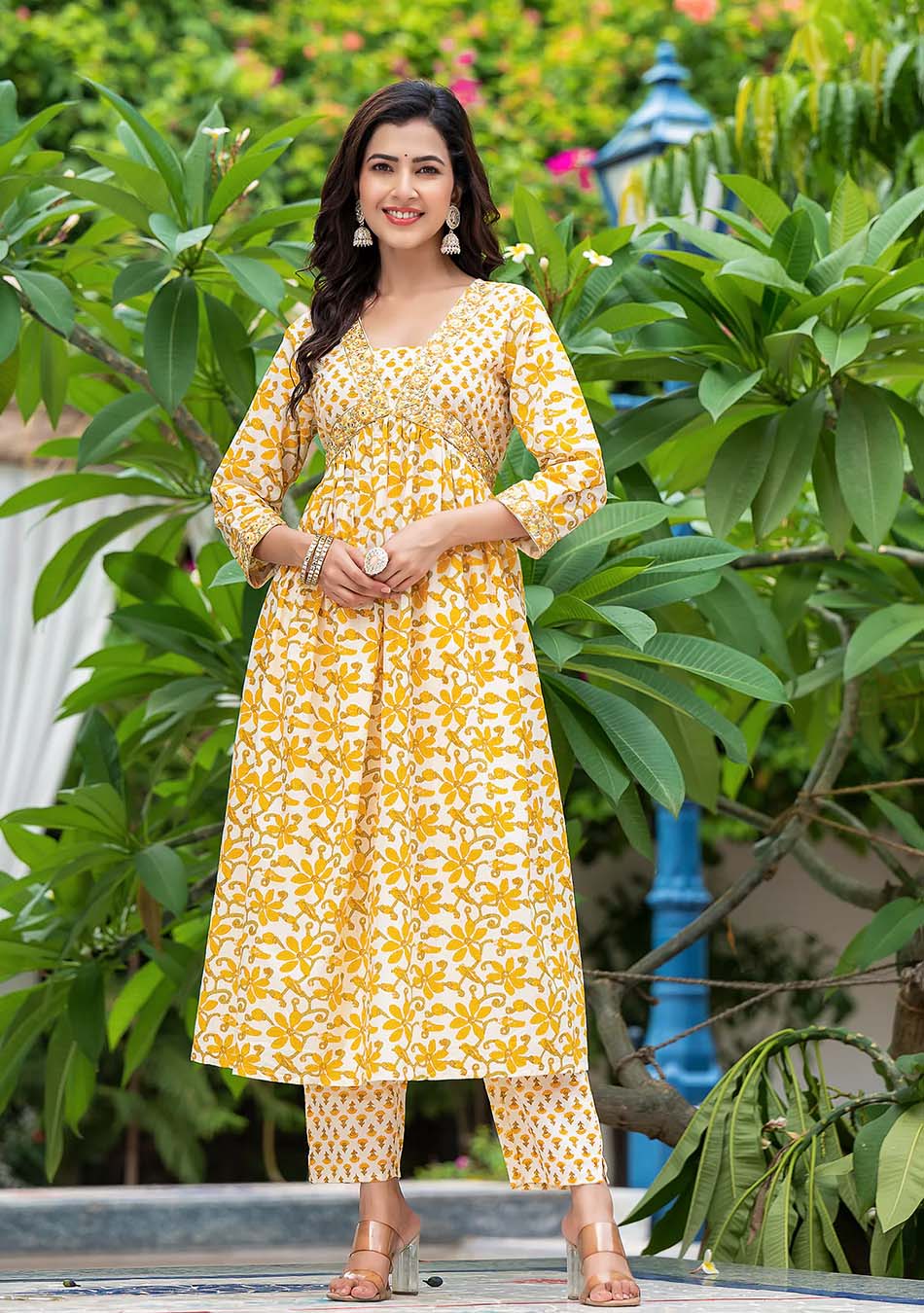 White And Yellow Floral Anarkali Kurta Pant Set With Dupatta - Image 8